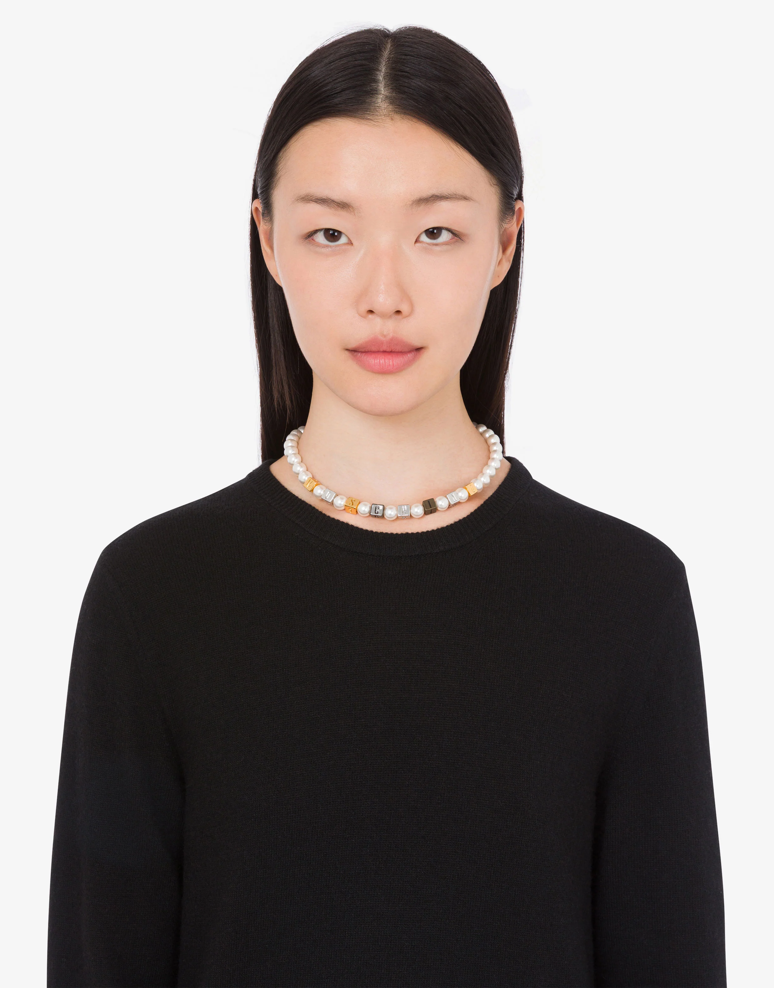 Collana girocollo con perle